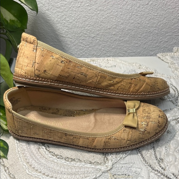 EUC Anne Klein “Eve” Flats​ - Picture 9 of 12